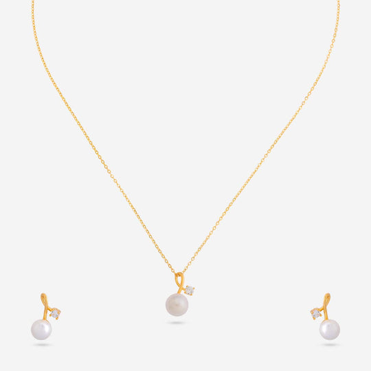 Silver Chain Pendant Earring Set 92.5 Silver Pendant with Chain and Earring Set 194614