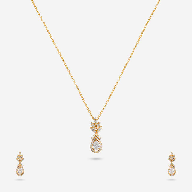 Silver Chain Pendant Earring Set 92.5 Silver Pendant With Chain and Earring Set 191360