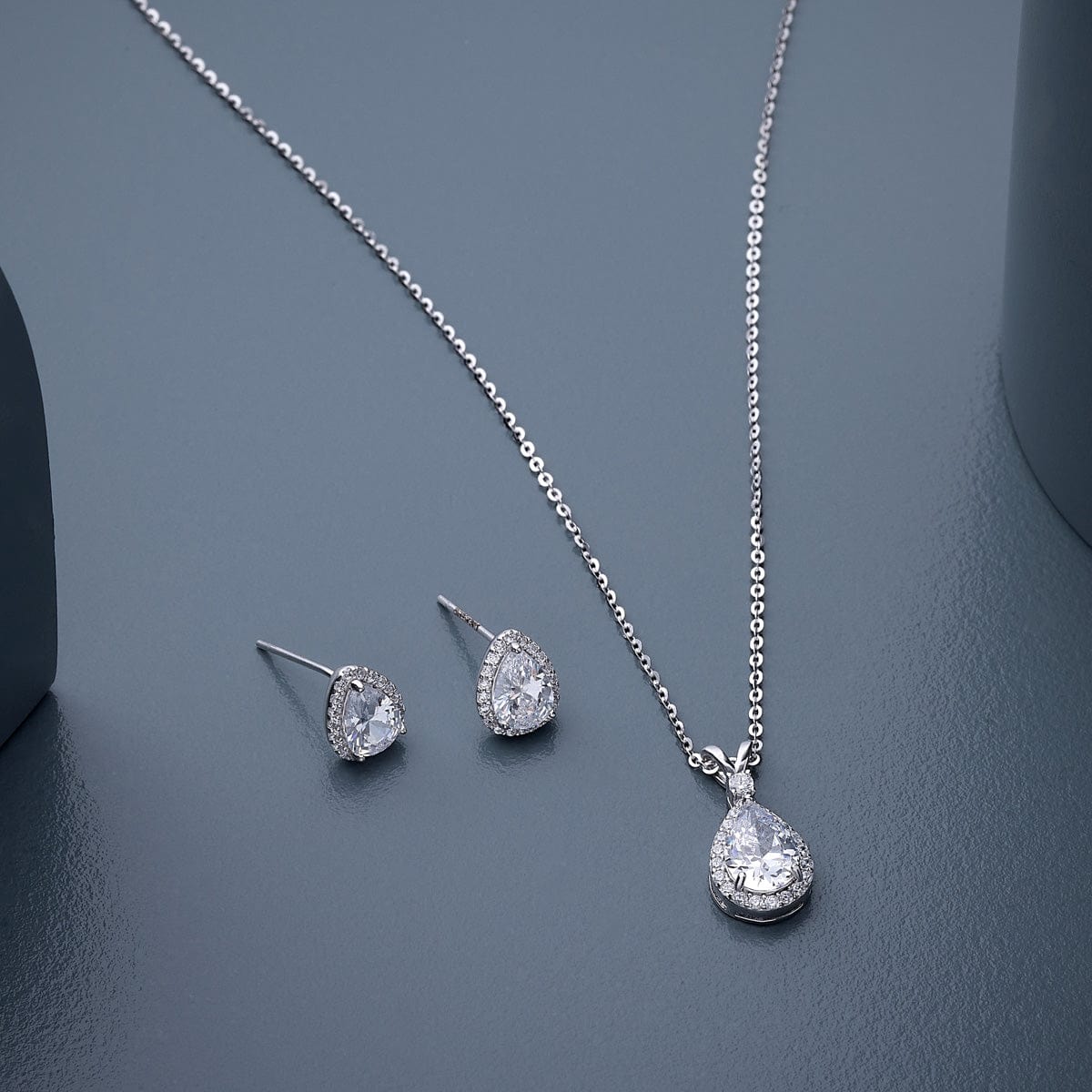 Silver Chain Pendant Earring Set 92.5 Silver Pendant with Chain and Earring Set 188215