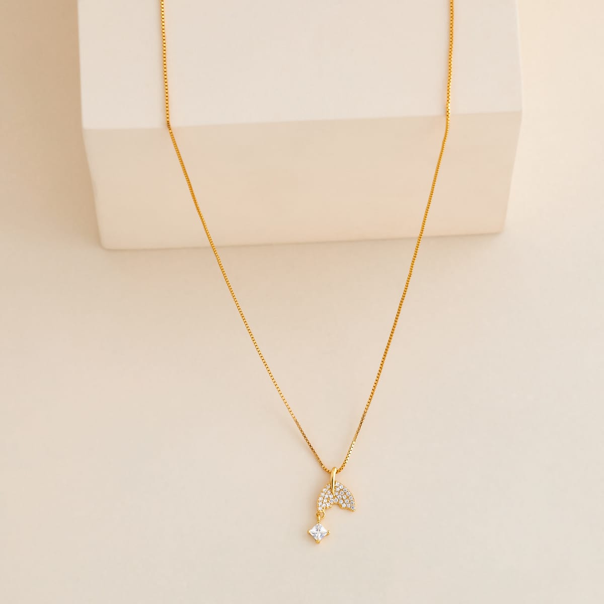 Silver Chain Pendant 92.5 Silver Pendant with Chain 194415