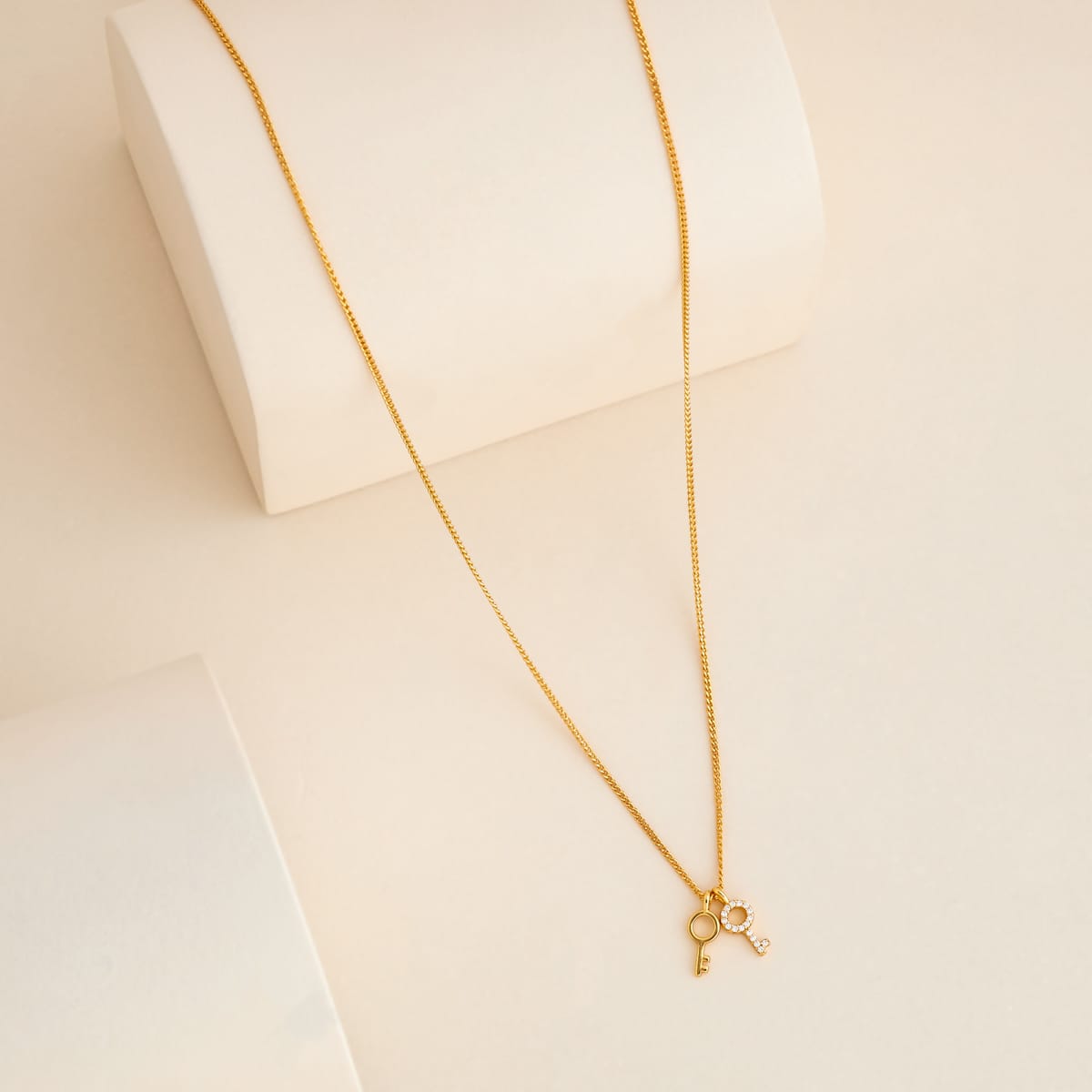 Silver Chain Pendant 92.5 Silver Pendant with Chain 194422
