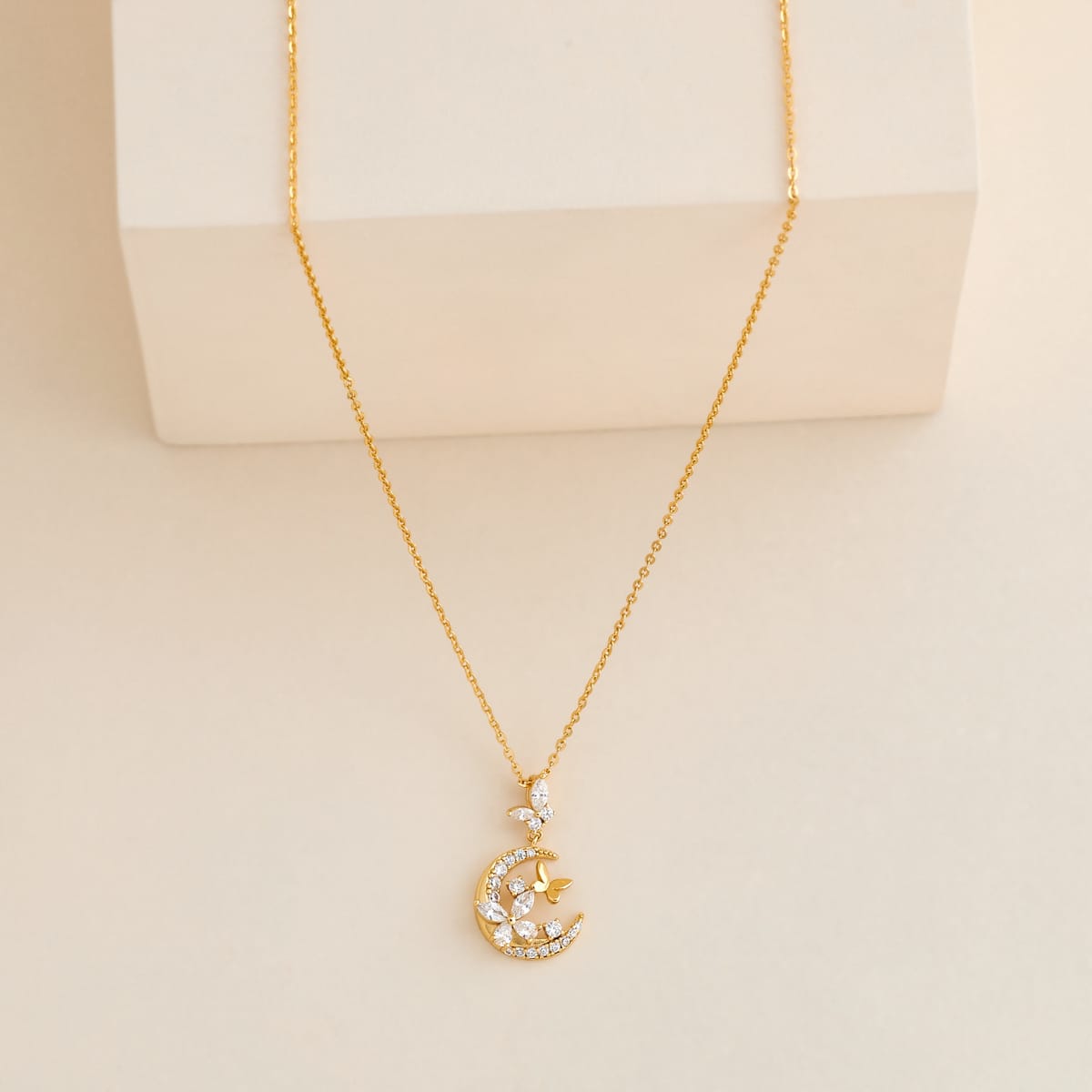 Silver Chain Pendant 92.5 Silver Pendant with Chain 194428