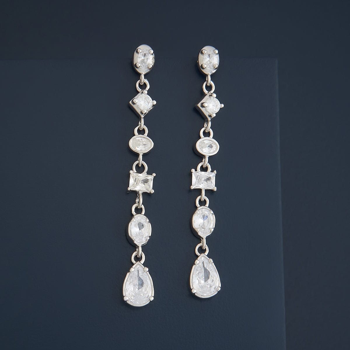 Silver Earring 92.5 Silver Earring 180615