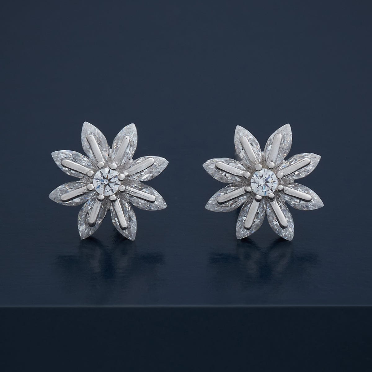 Silver Earring 92.5 Silver Earring 183117