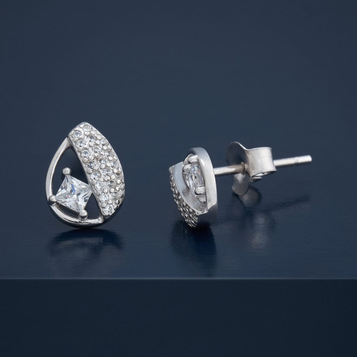 Silver Earring 92.5 Silver Earring 183136