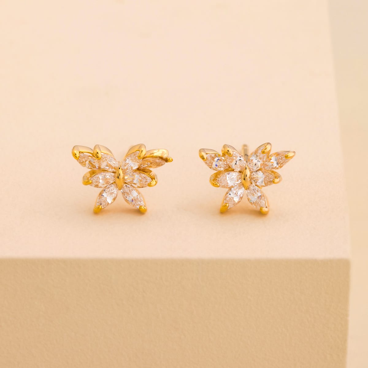 Silver Earring 92.5 Silver Earring 194963