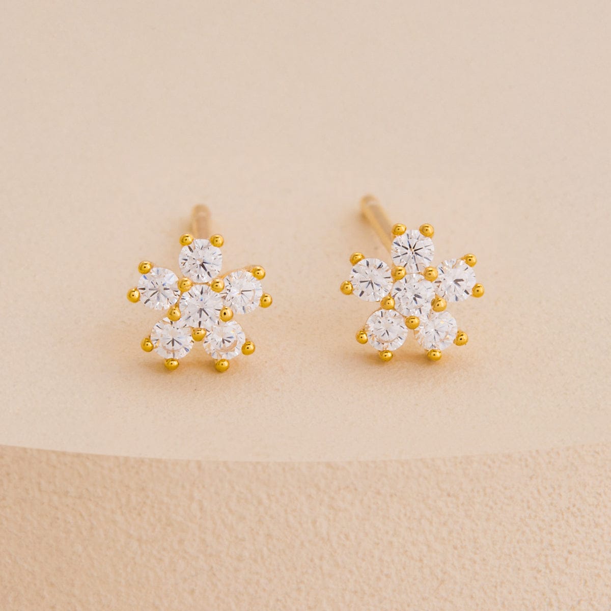 Silver Earring 92.5 Silver Earring 195000