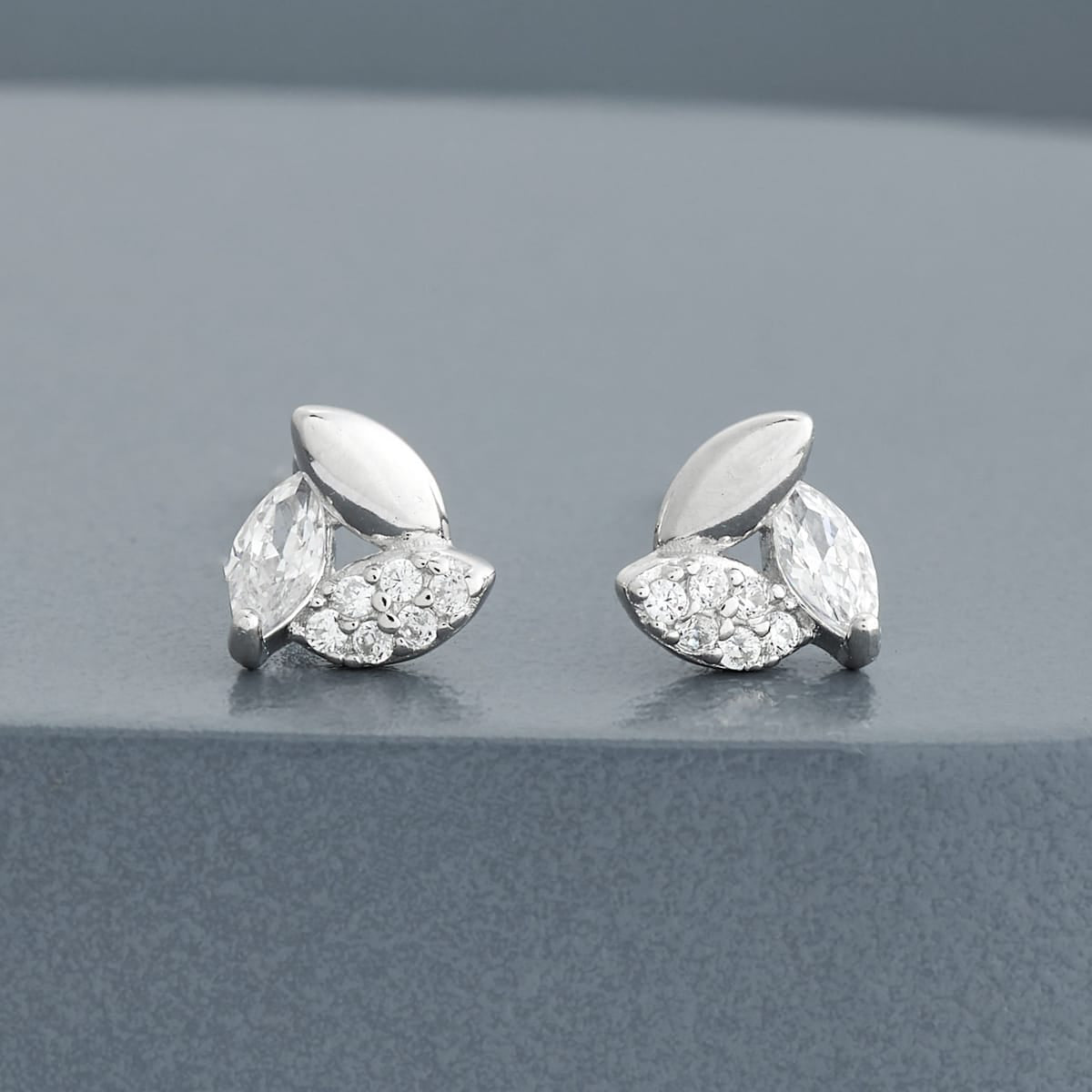 Silver Earring 92.5 Silver Earring 195001