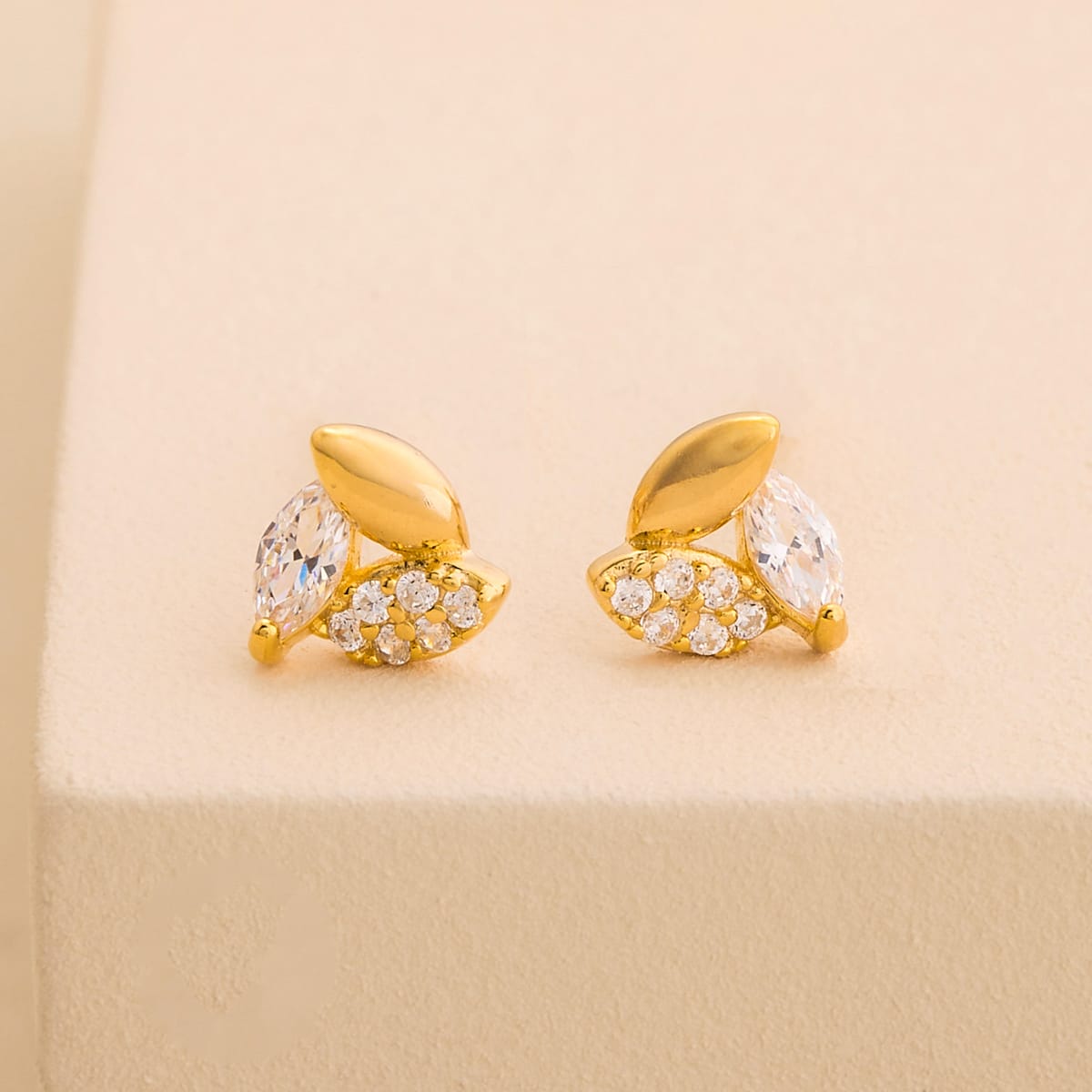 Silver Earring 92.5 Silver Earring 195001