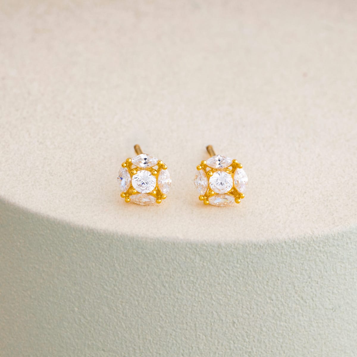 Silver Earring 92.5 Silver Earring 201017