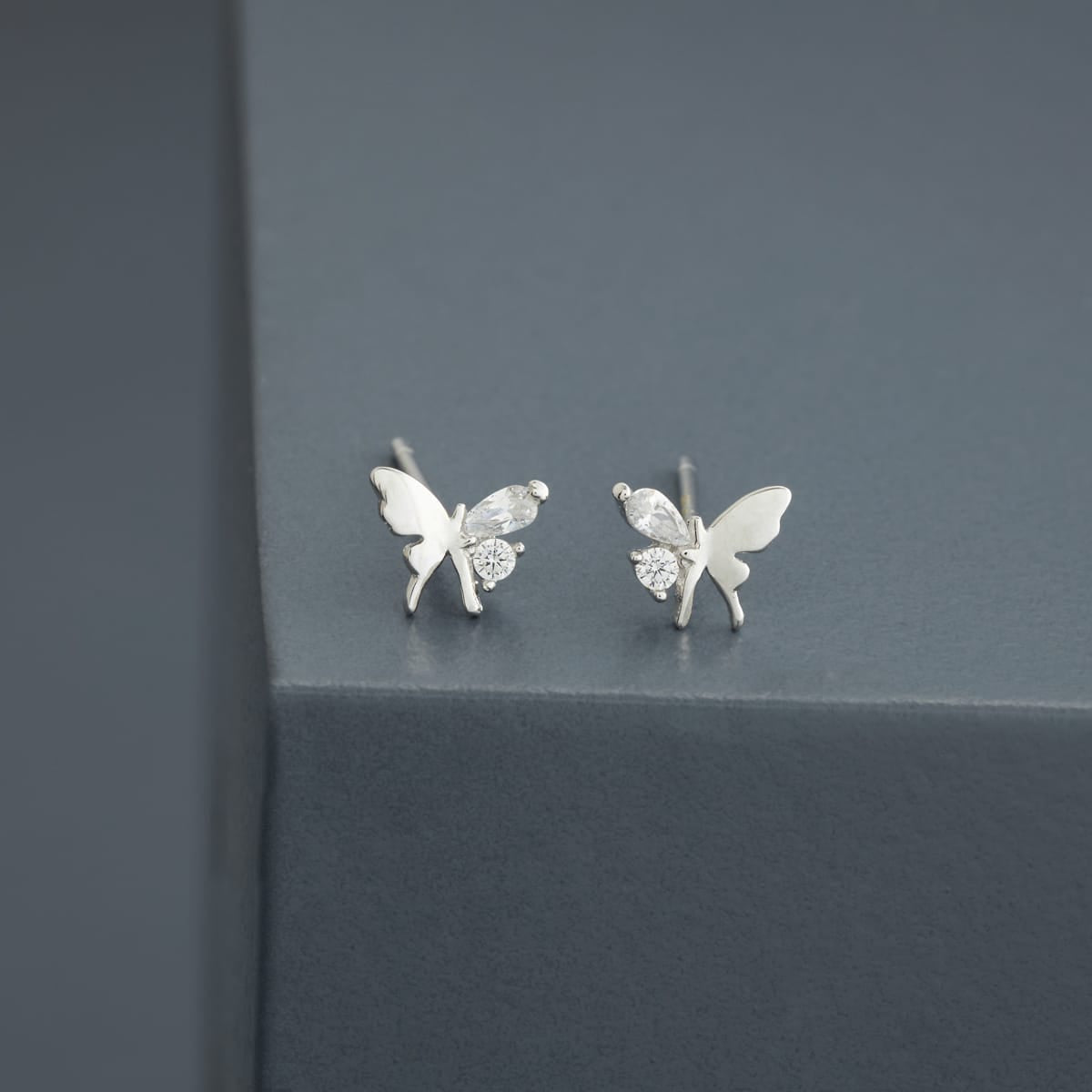 Silver Earring 92.5 Silver Earring 201022