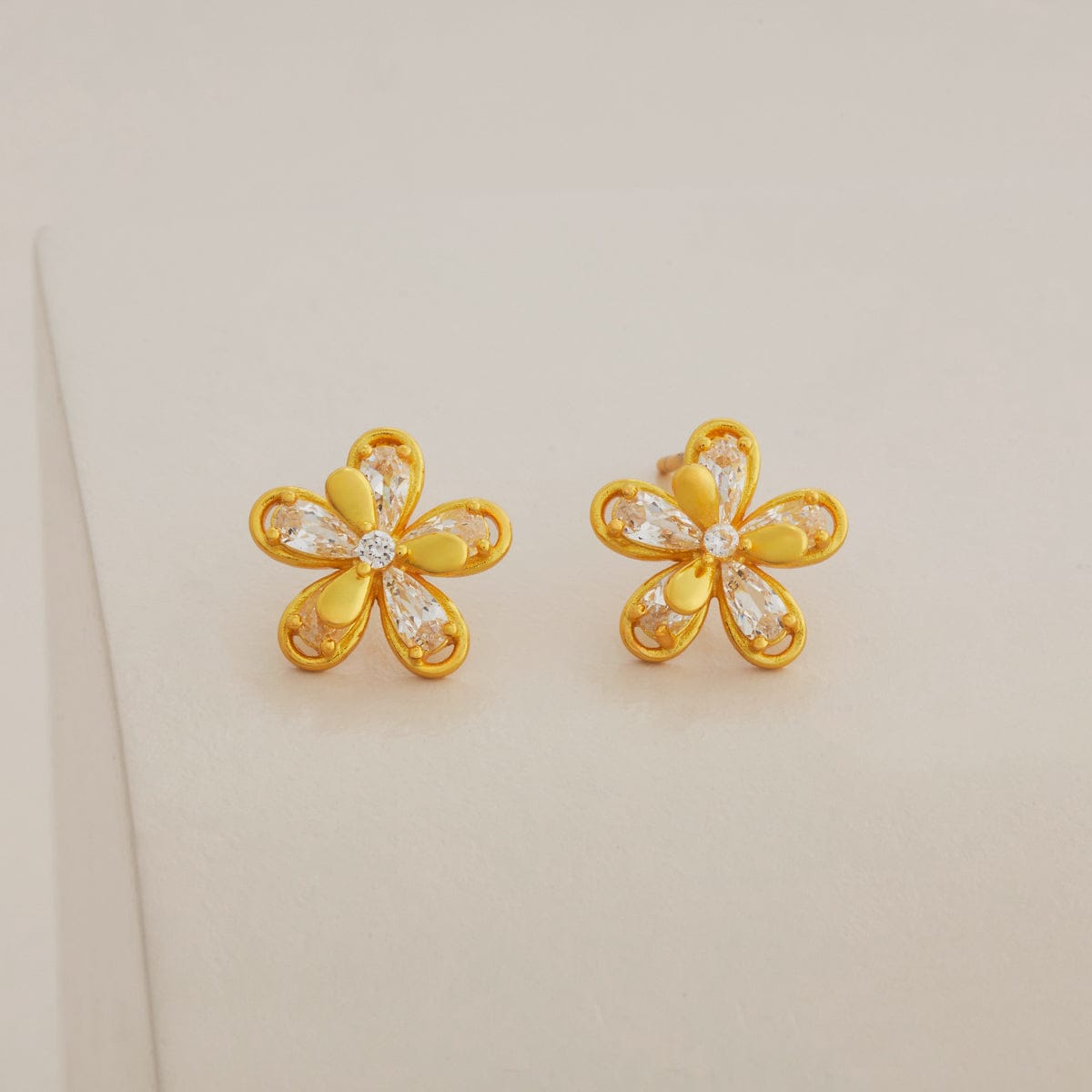 Silver Earring 92.5 Silver Earring 194269