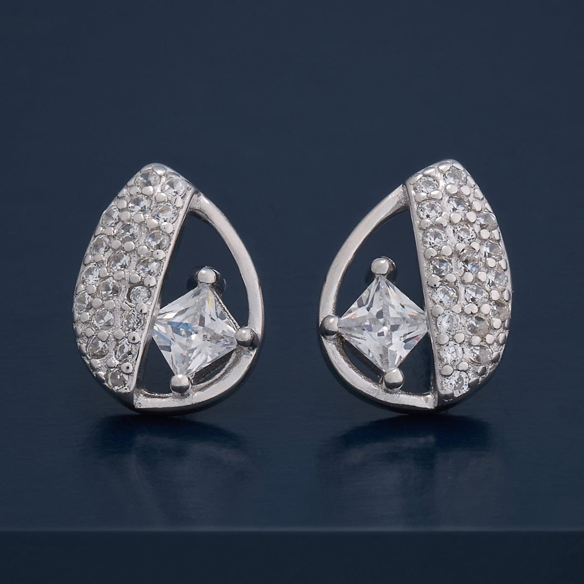 Silver Earring 92.5 Silver Earring 183136