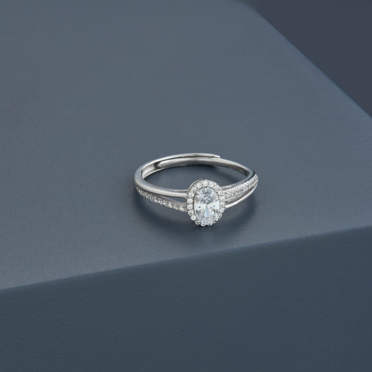Silver Finger Ring 92.5 Silver Finger Ring 200897