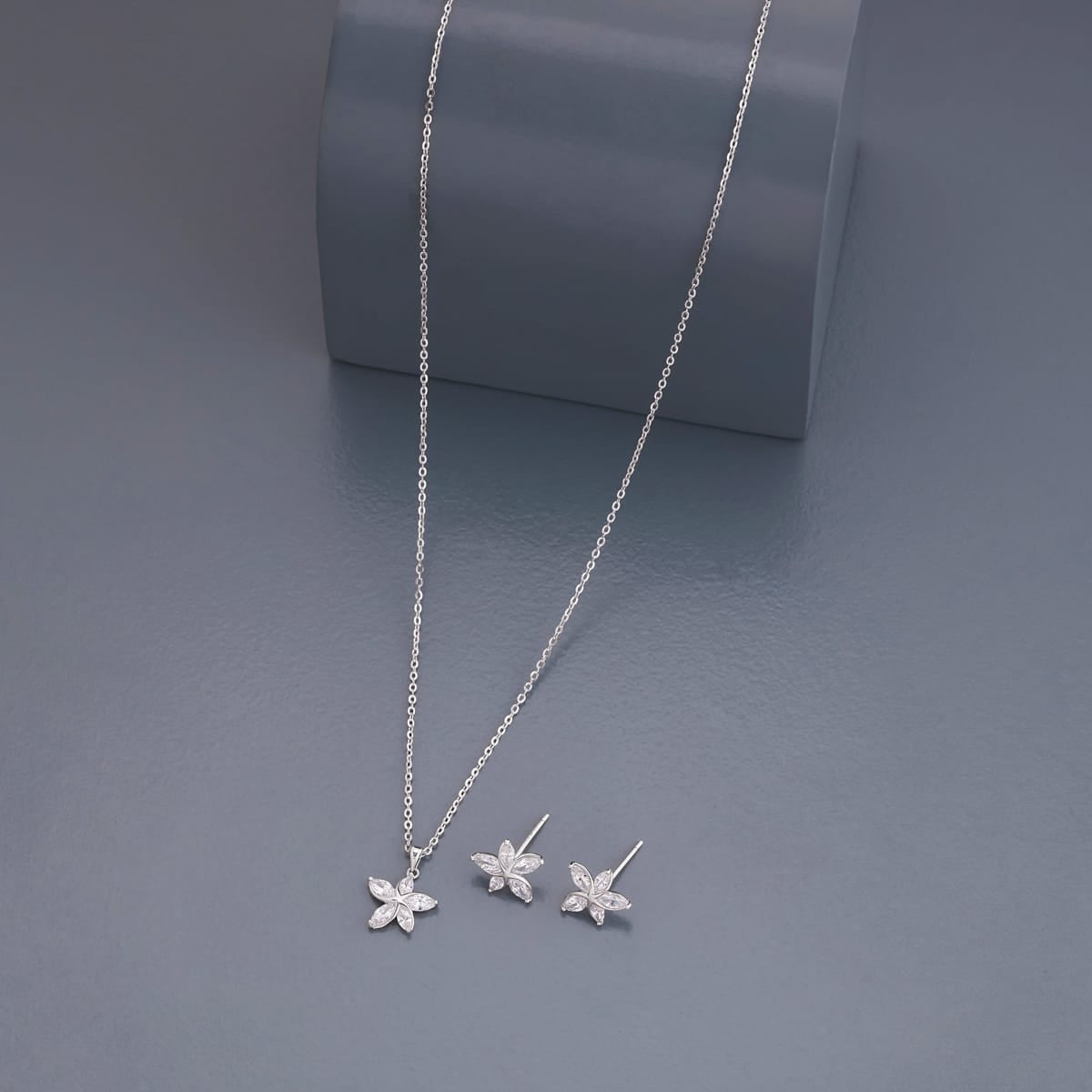 Silver Necklace 92.5 Silver Necklace 194620