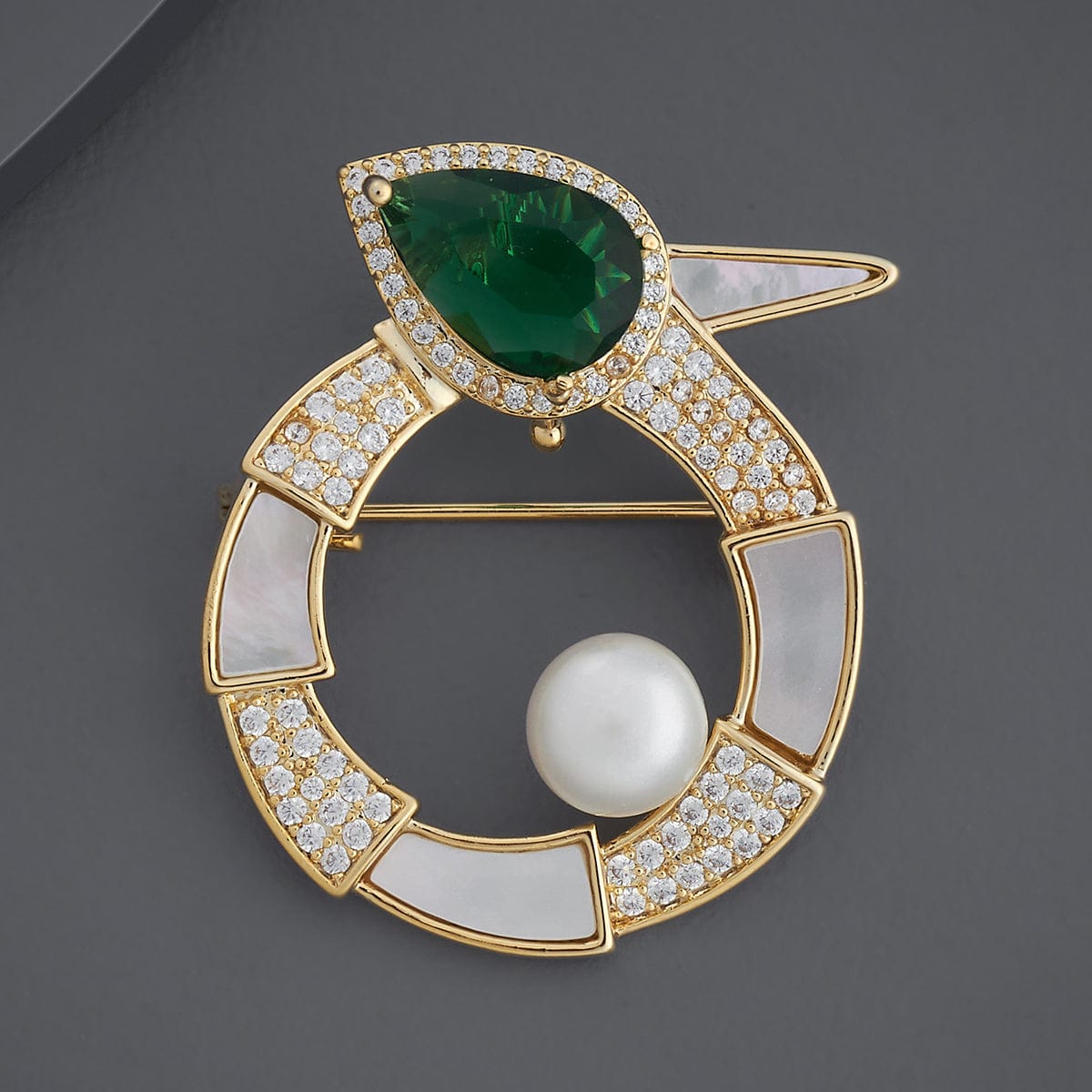 Trendy Brooch Trendy Brooch 185020