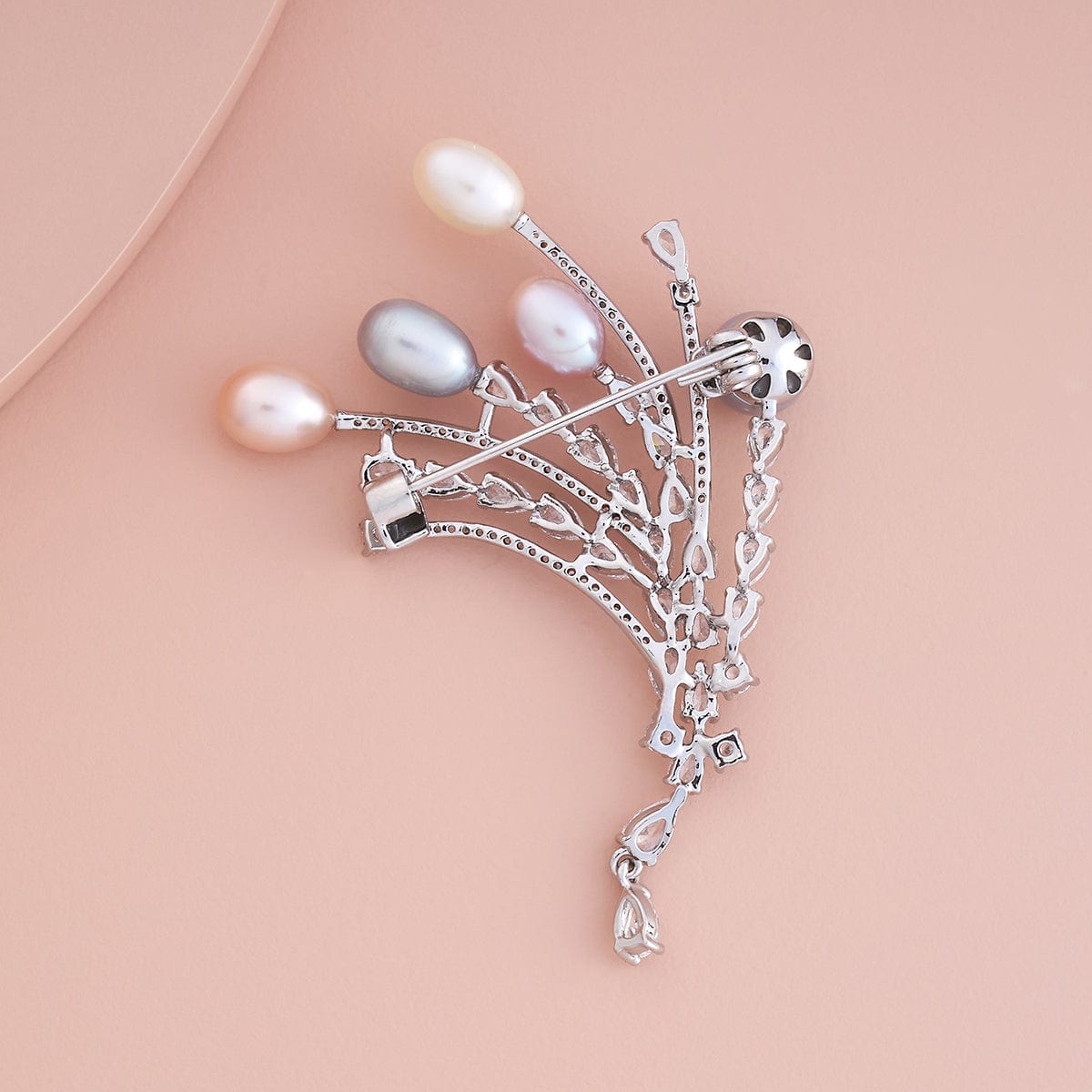Trendy Brooch Trendy Brooch 185024