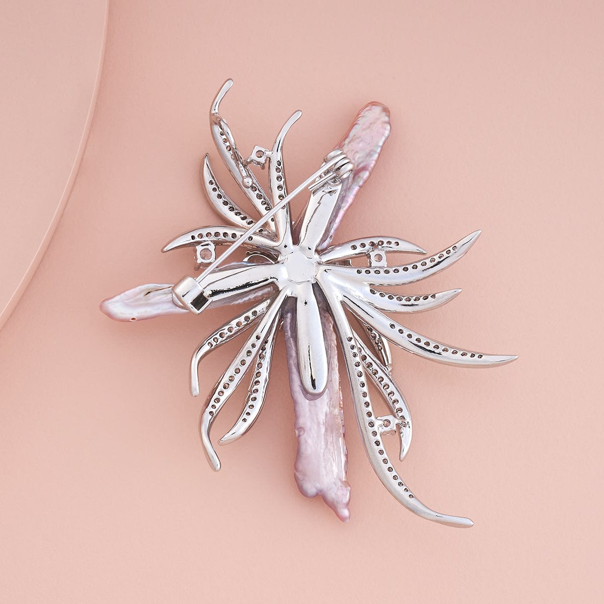 Trendy Brooch Trendy Brooch 185025