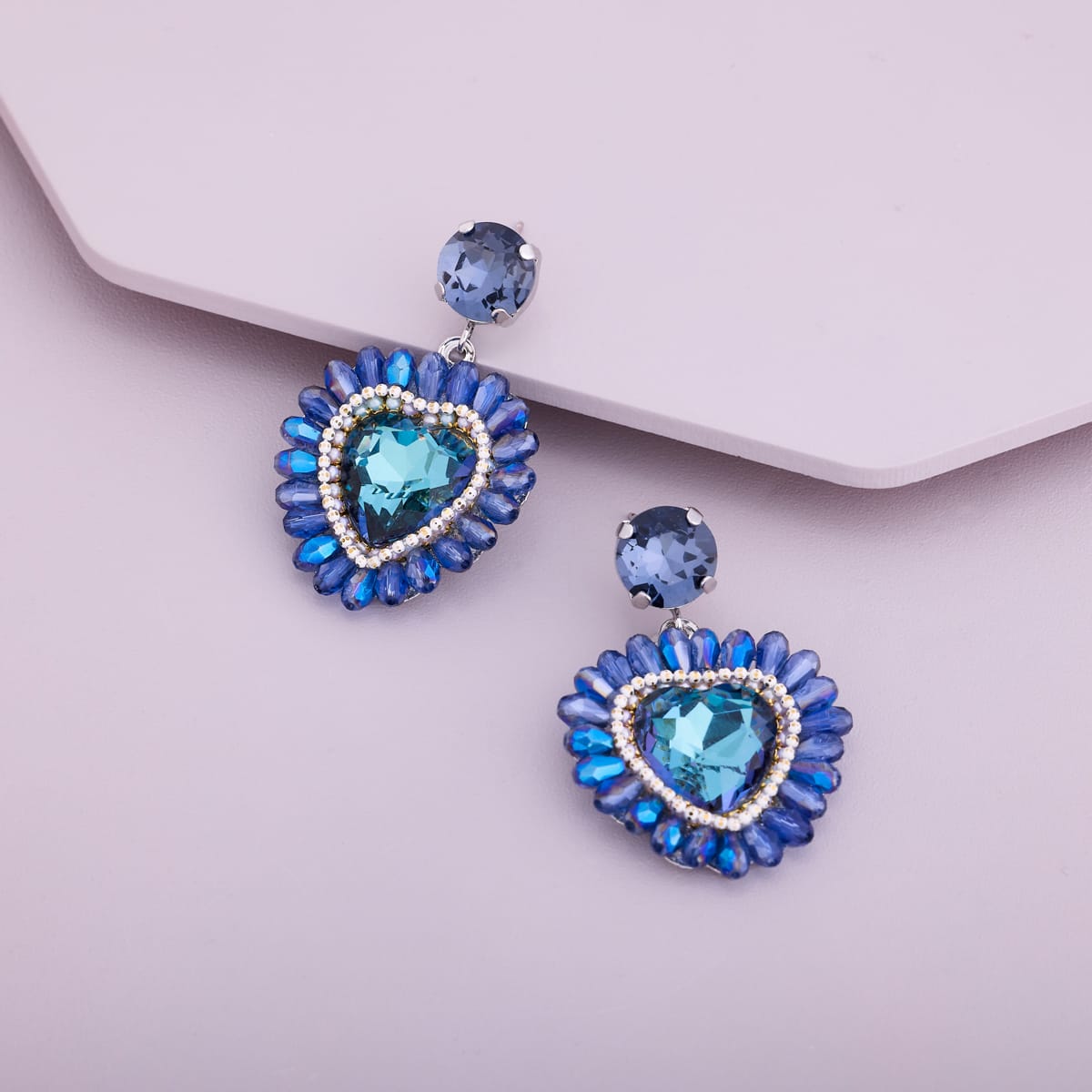 Trendy Earring Trendy Earring 200111