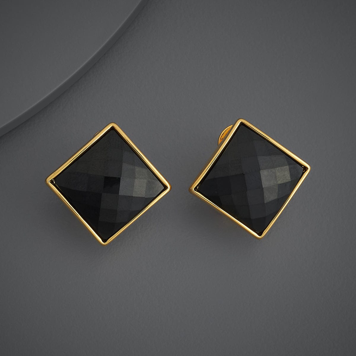 Trendy Earring Trendy Earring 186263