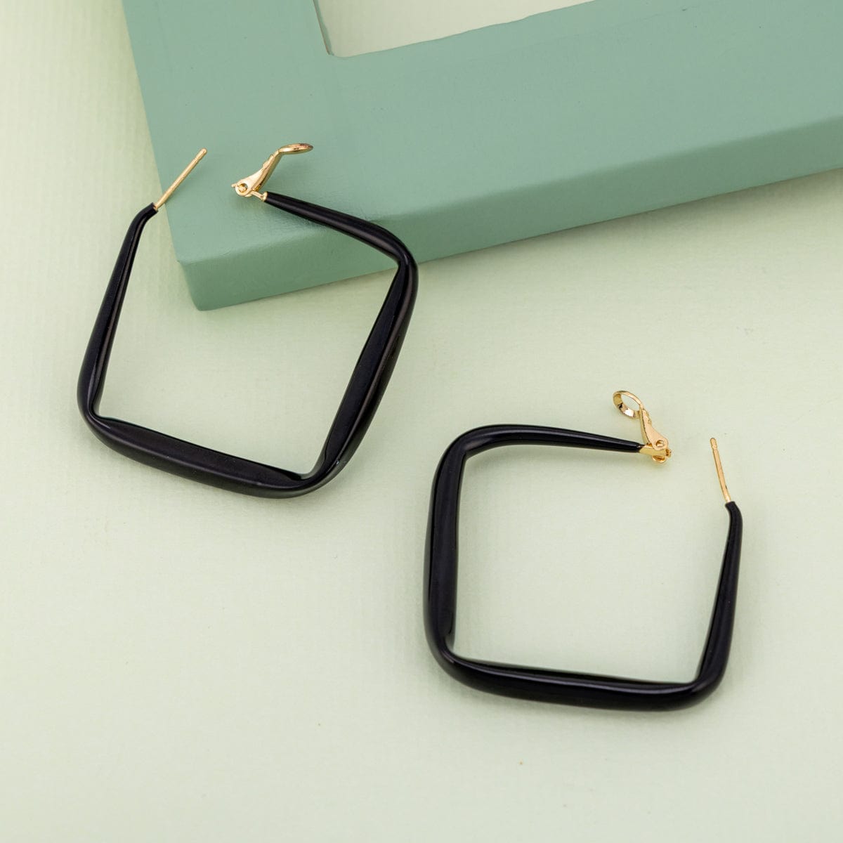 Trendy Earring Trendy Earring 187526