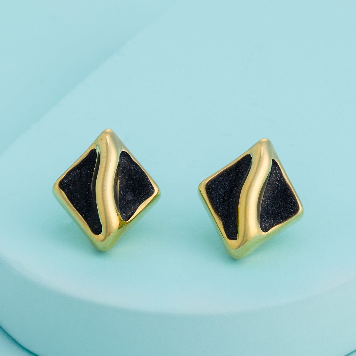 Trendy Earring Trendy Earring 192907