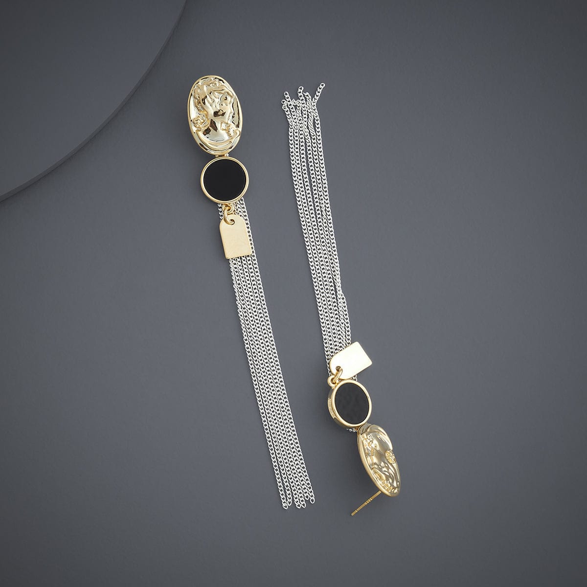 Trendy Earring Trendy Earring 183952