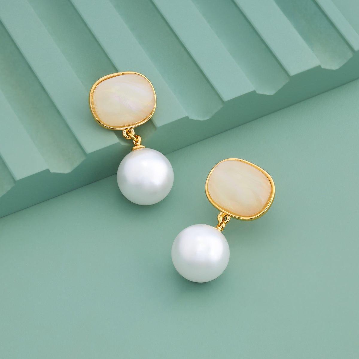 Trendy Earring Trendy Earring 189965