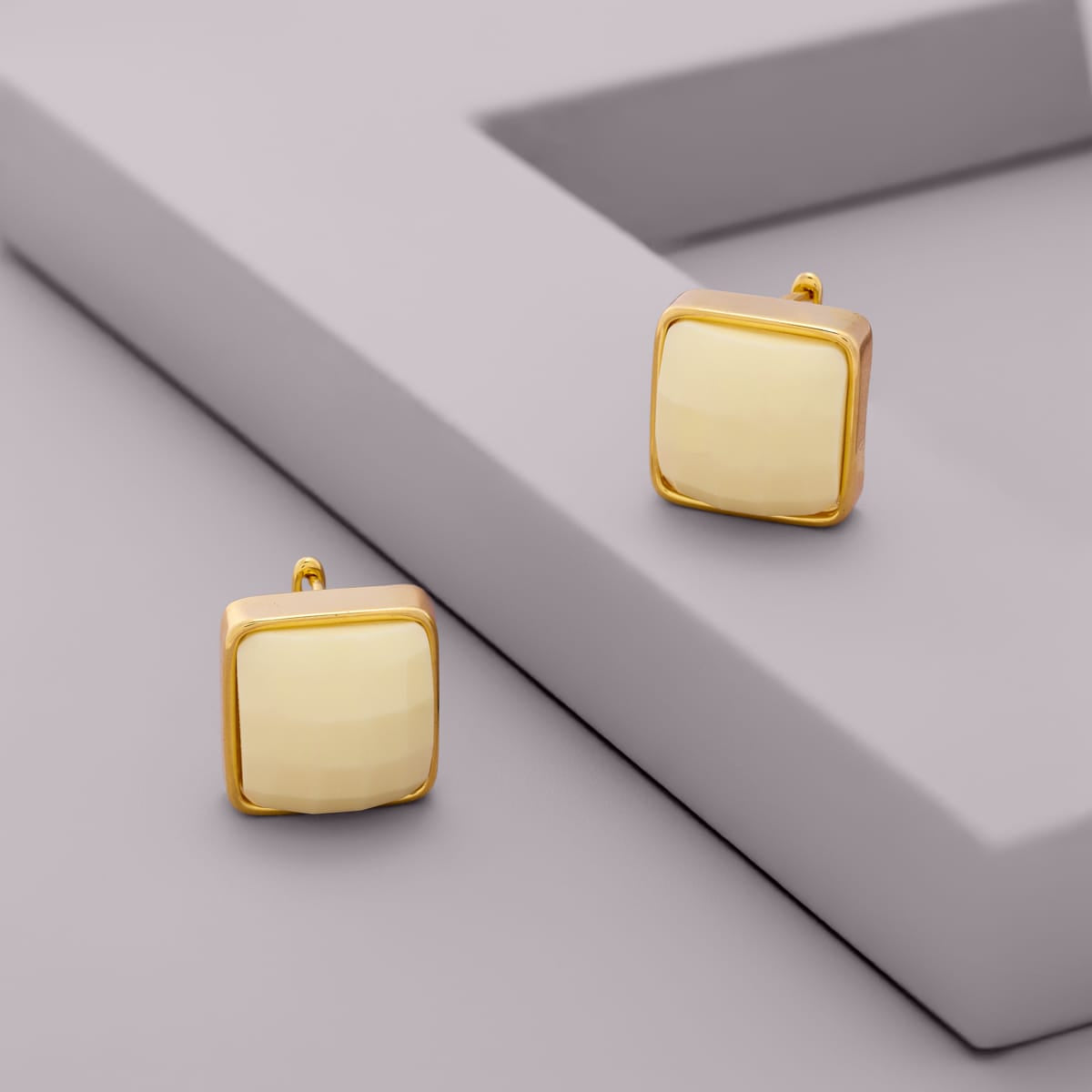 Trendy Earring Trendy Earring 198463