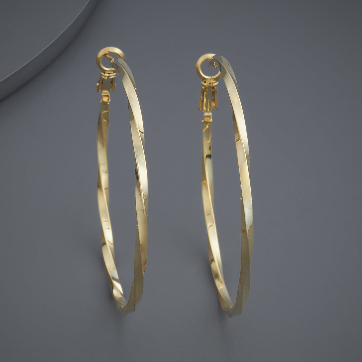 Trendy Earring Trendy Earring 184166