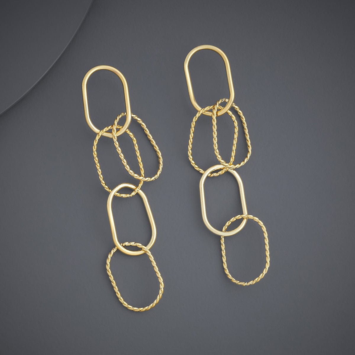 Trendy Earring Trendy Earring 184267