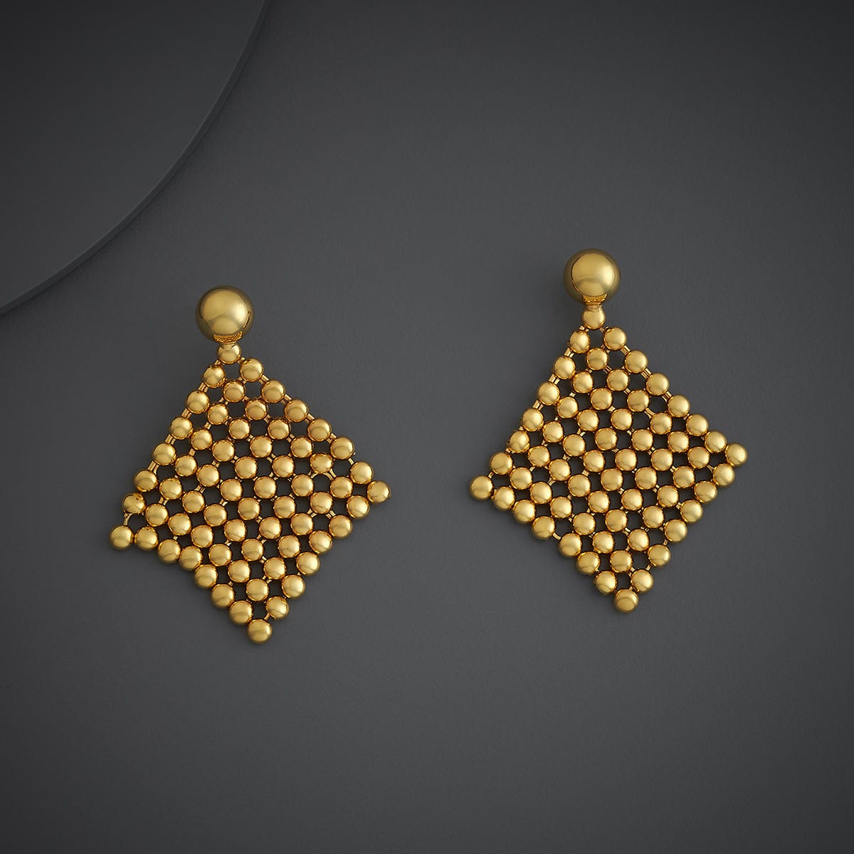 Trendy Earring Trendy Earring 185894