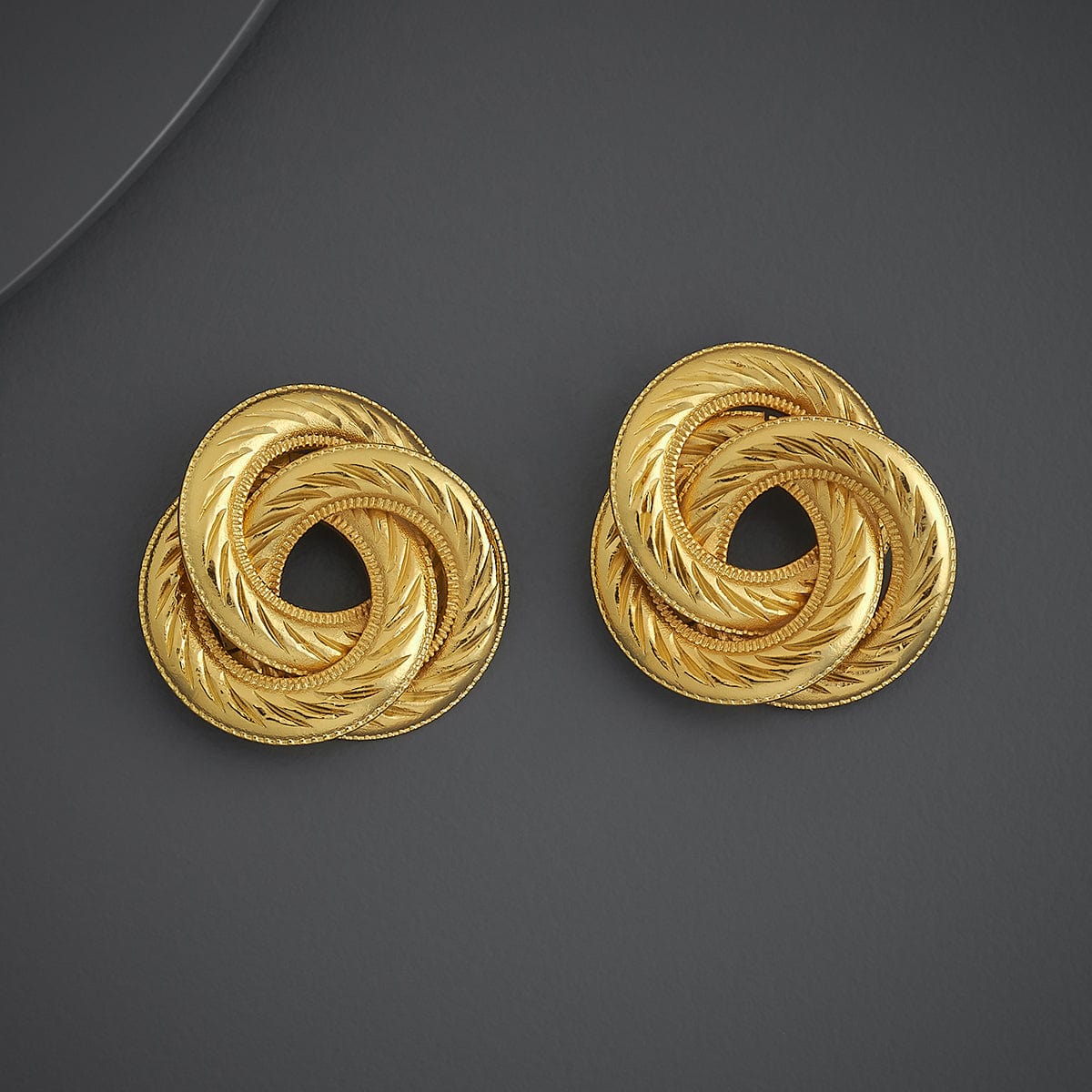Trendy Earring Trendy Earring 185920