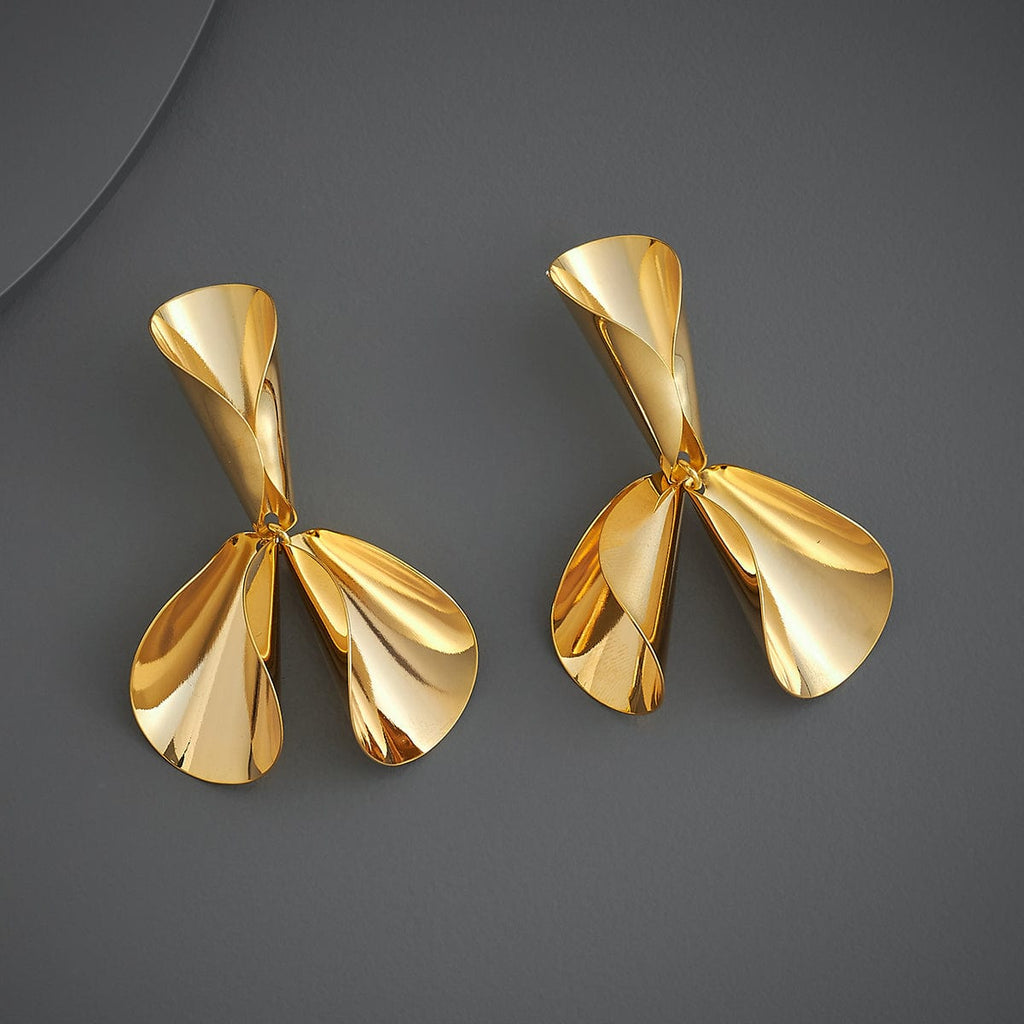 Trendy Earring Trendy Earring 185924