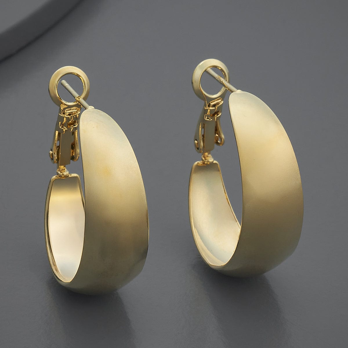 Trendy Earring Trendy Earring 186318