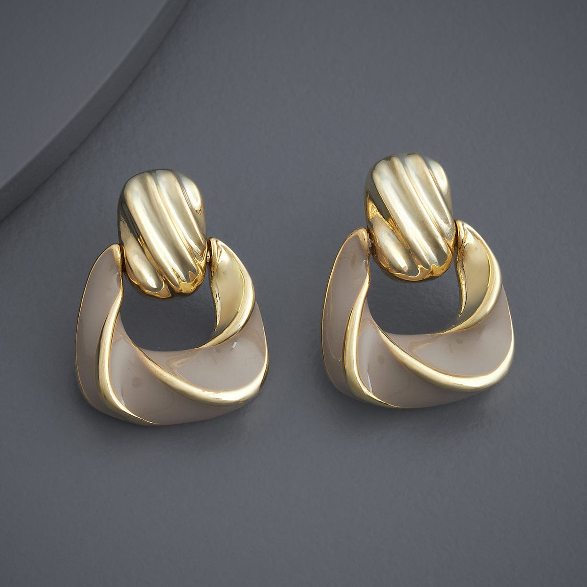 Trendy Earring Trendy Earring 184051