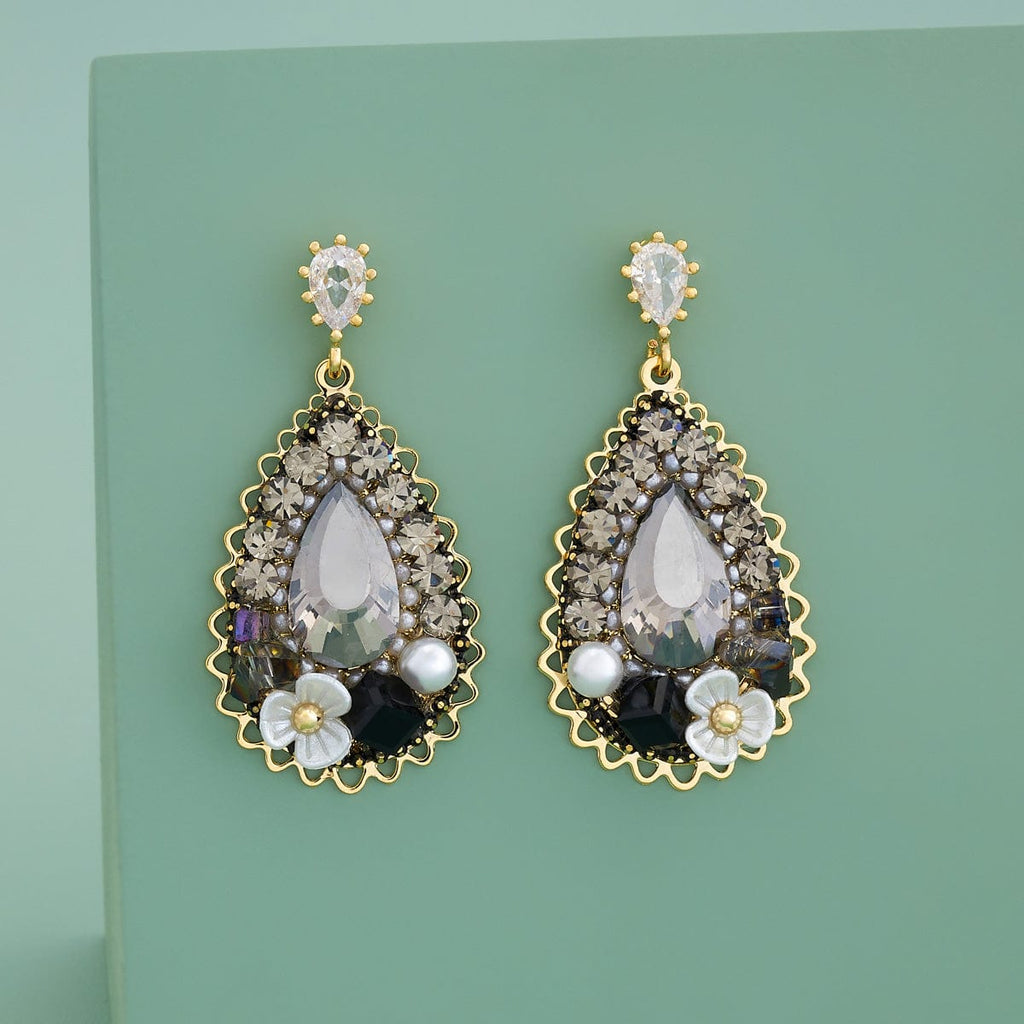 Trendy Earring Trendy Earring 190129