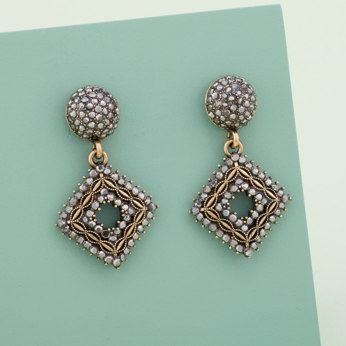 Trendy Earring Trendy Earring 189735