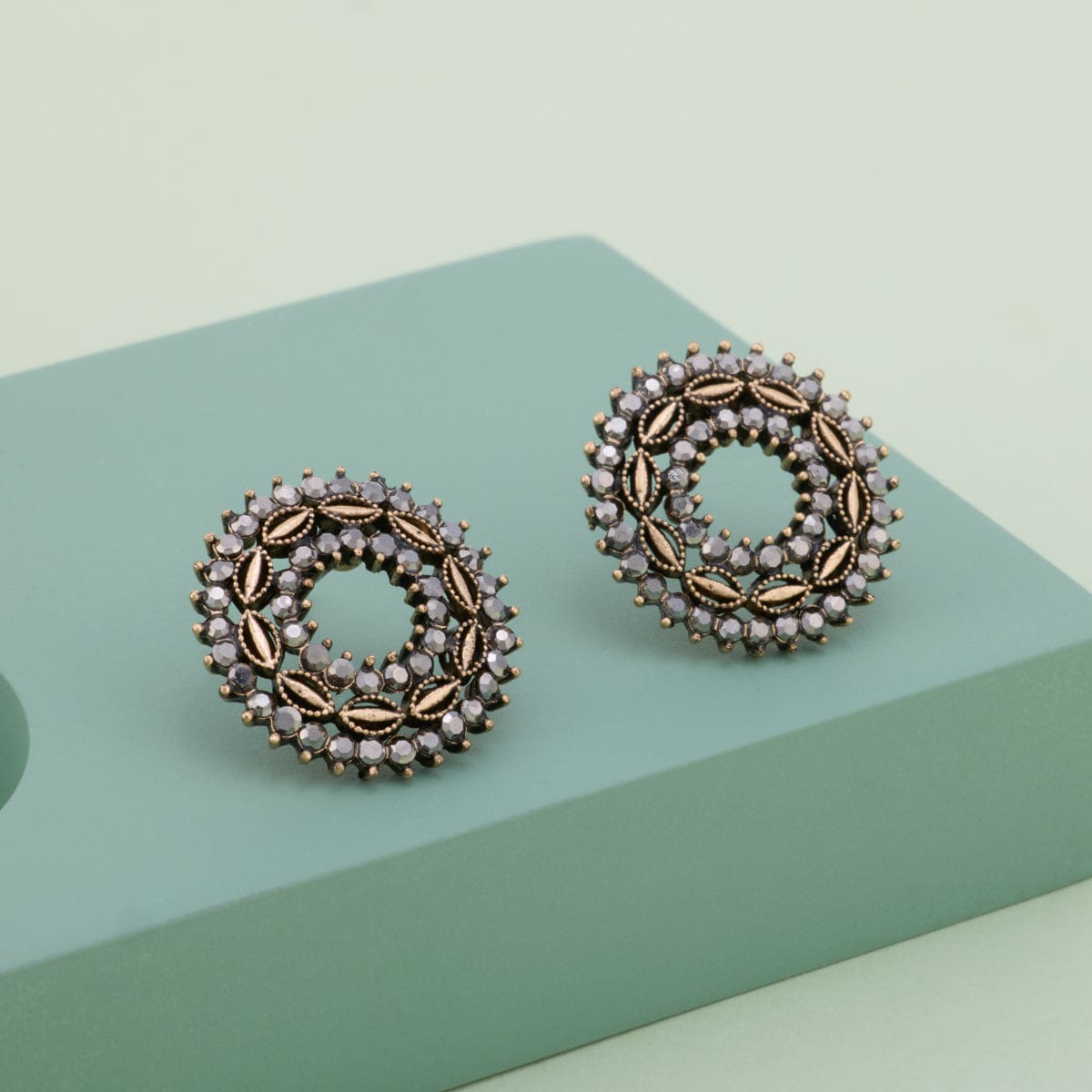 Trendy Earring Trendy Earring 189868