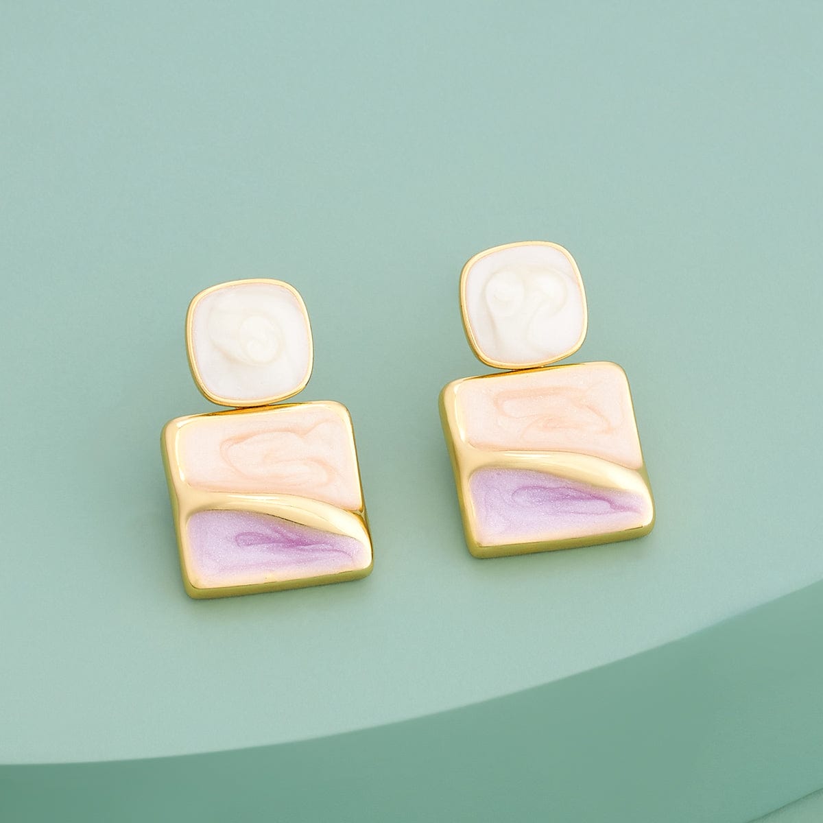 Trendy Earring Trendy Earring 189695