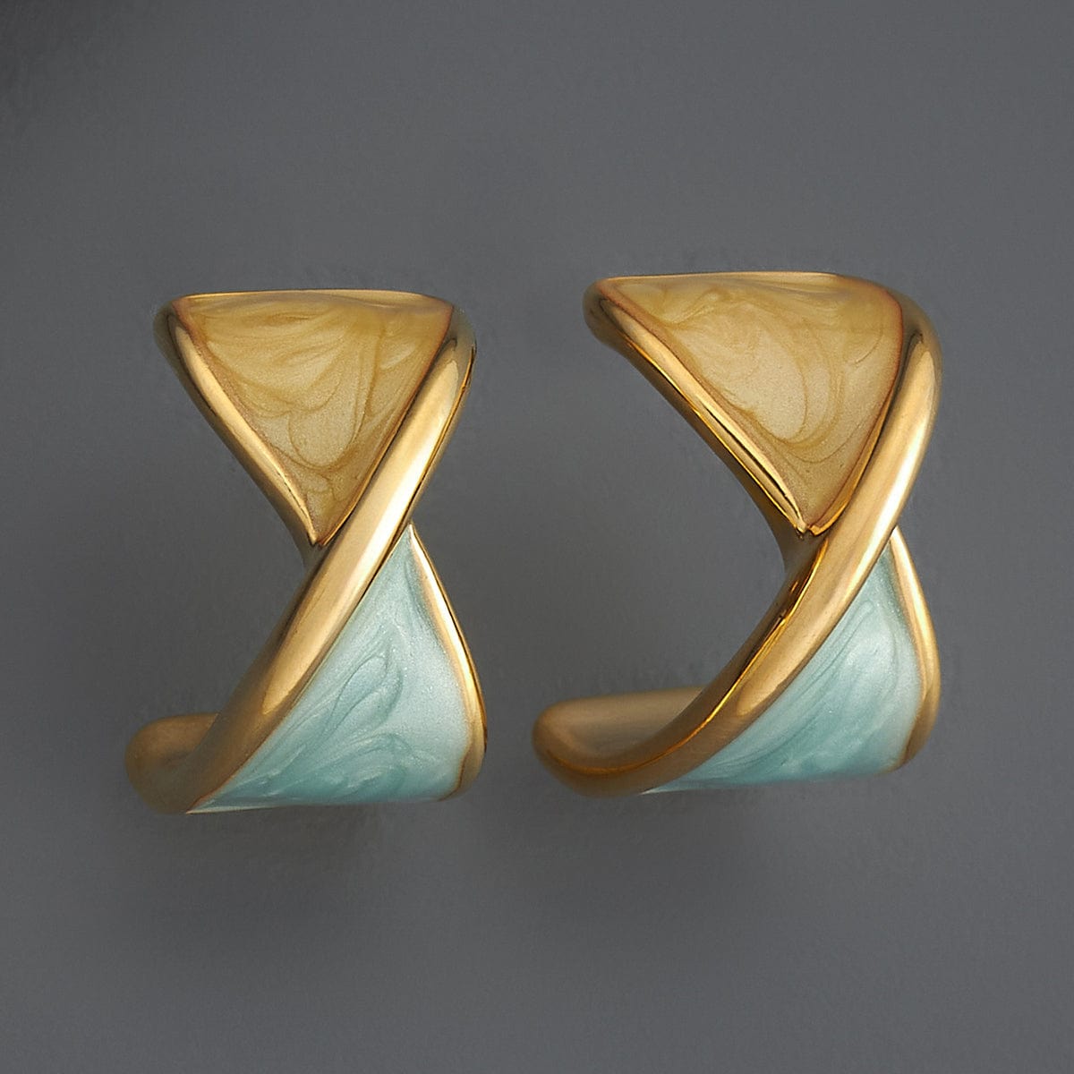 Trendy Earring Trendy Earring 163333