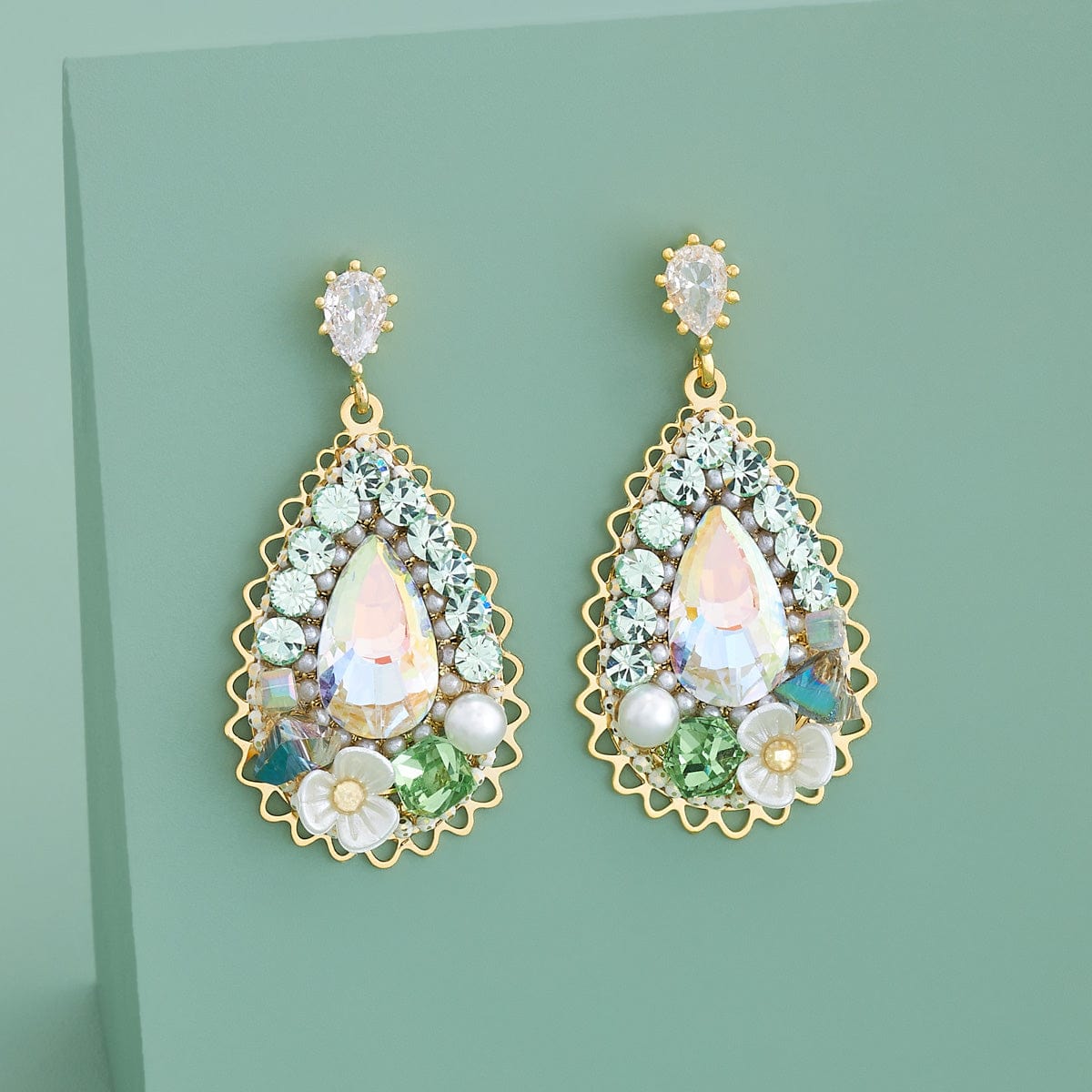 Trendy Earring Trendy Earring 190129