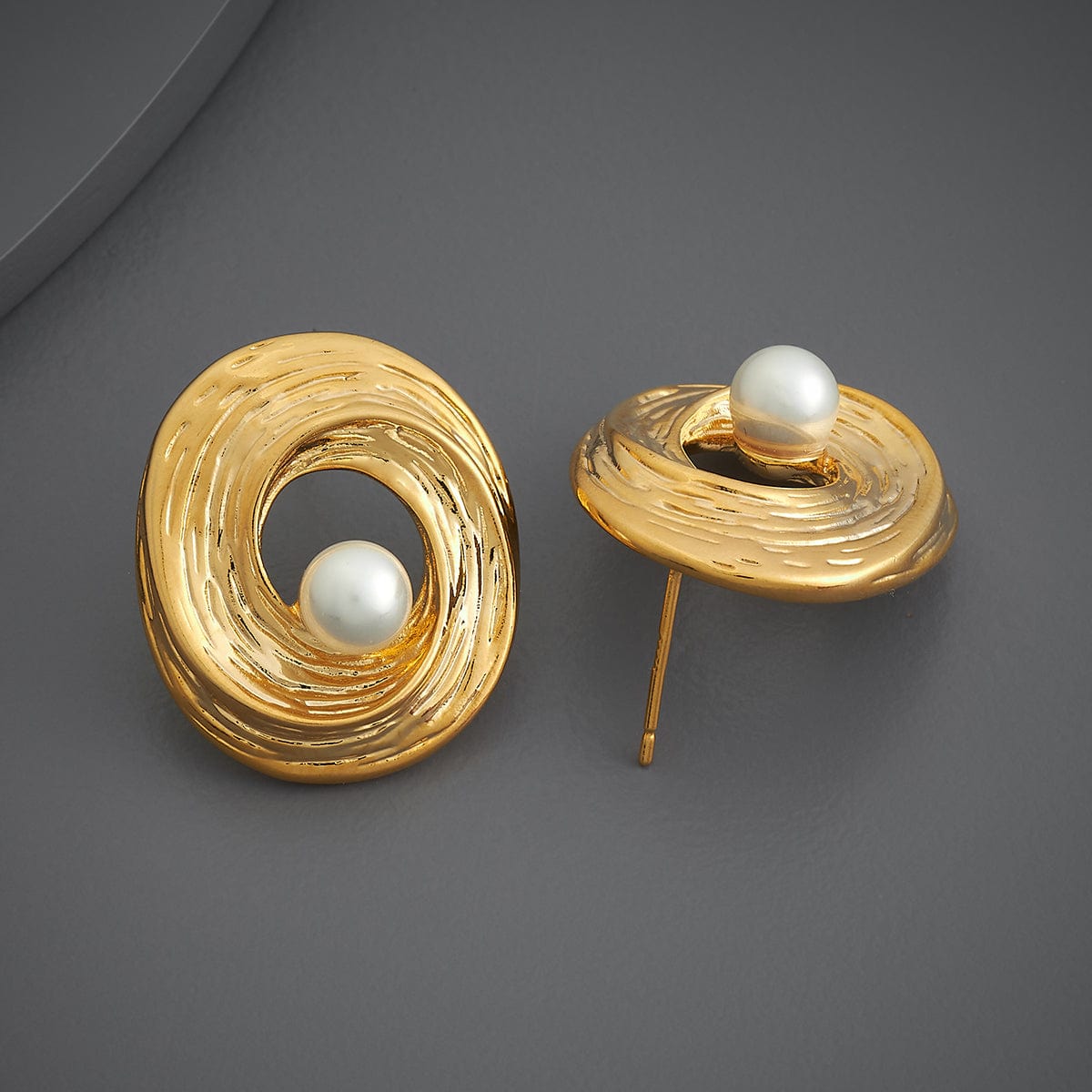 Trendy Earring Trendy Earring 185884