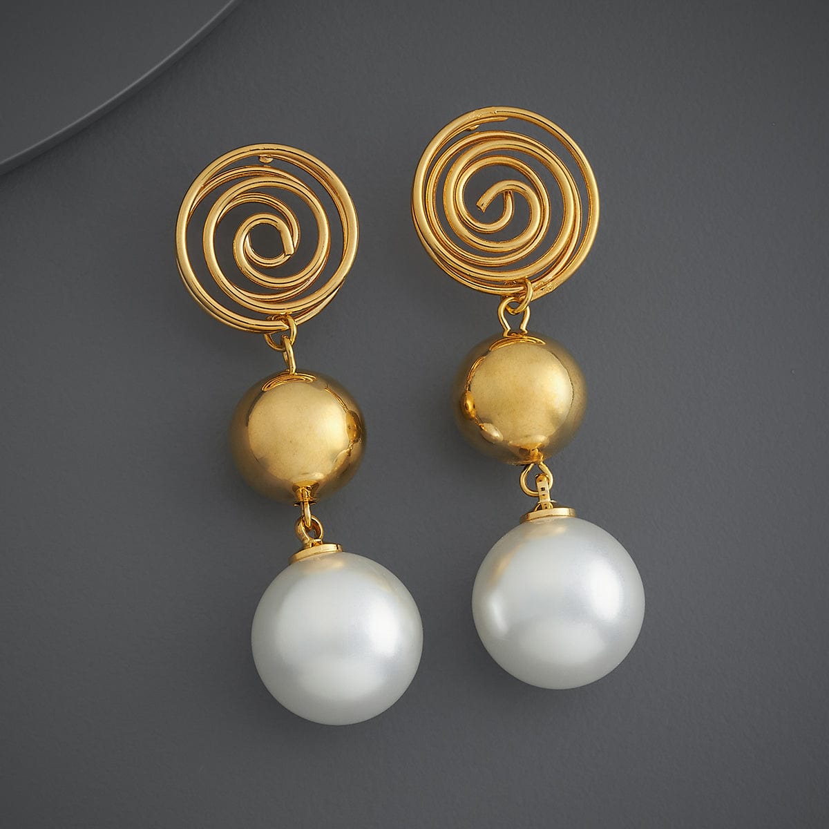Trendy Earring Trendy Earring 185928