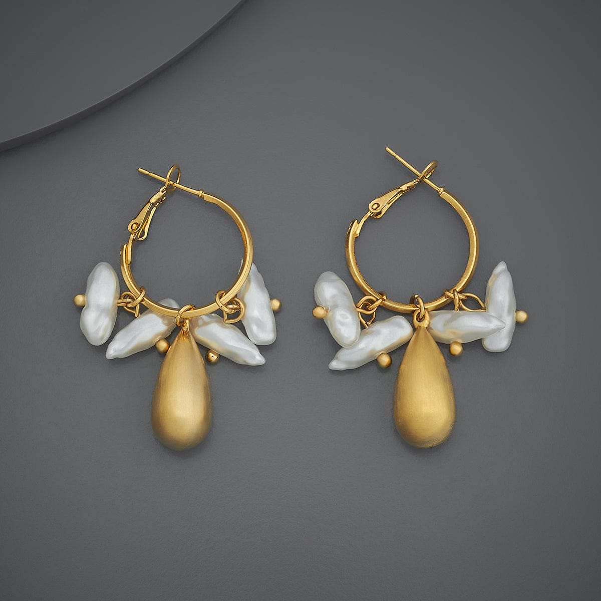 Trendy Earring Trendy Earring 186209