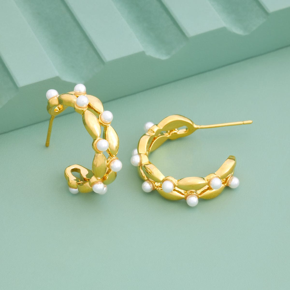 Trendy Earring Trendy Earring 190090