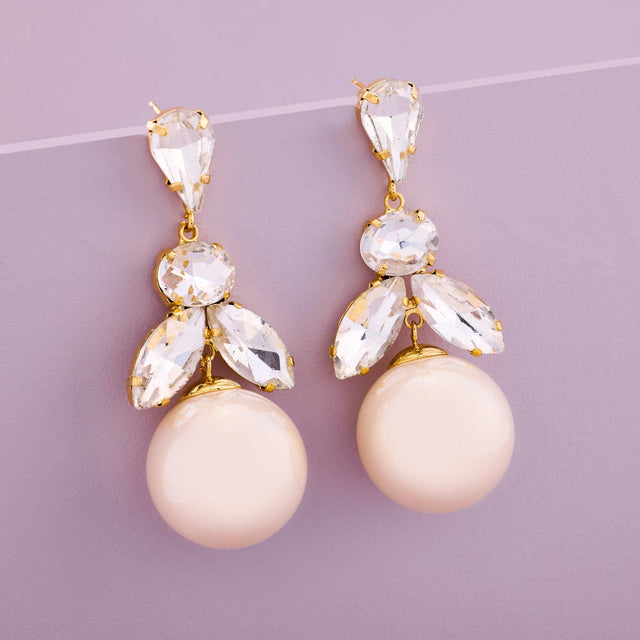 Trendy Earring Trendy Earring 198419