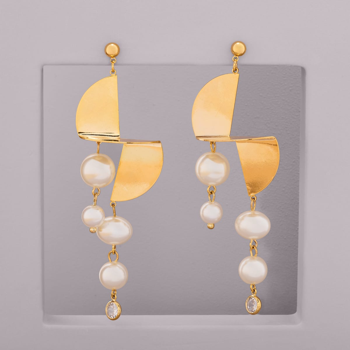 Trendy Earring Trendy Earring 198420