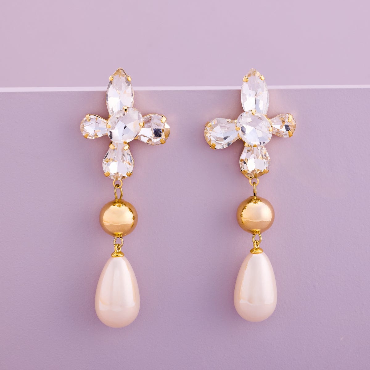 Trendy Earring Trendy Earring 198421