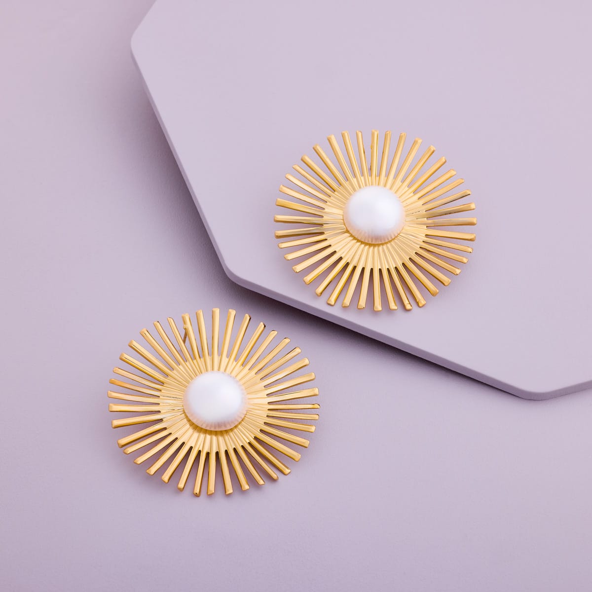 Trendy Earring Trendy Earring 200229